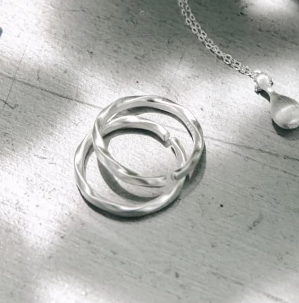 Earring